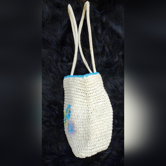 Summer Boho Straw Beach Bag Crocheted Tote With Embroidered Flowers - Picture 3 of 13